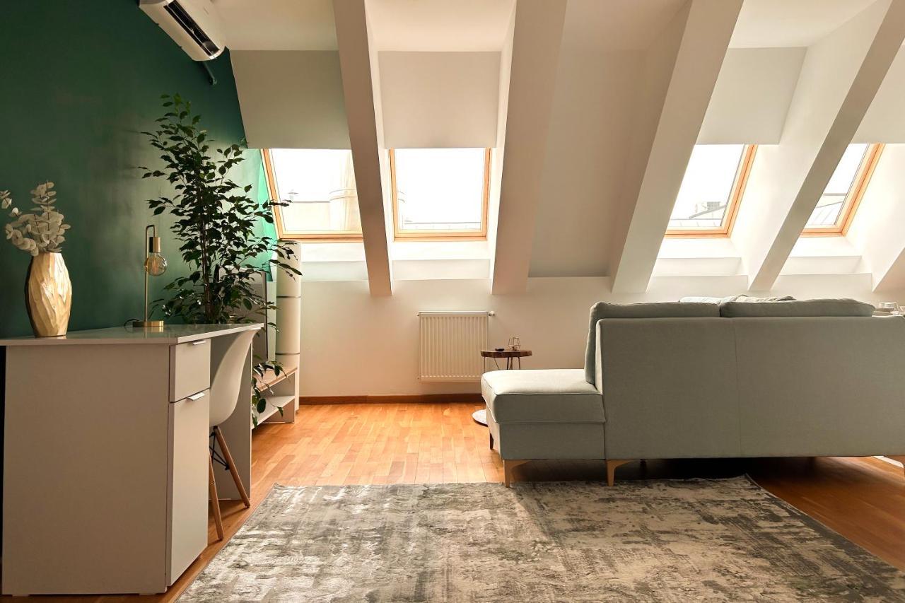 Downtown C22 Appartement Boekarest Buitenkant foto