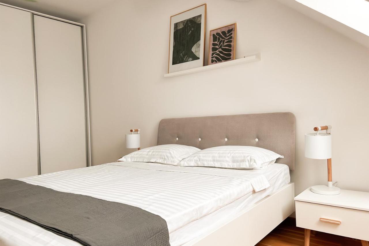 Downtown C22 Appartement Boekarest Buitenkant foto