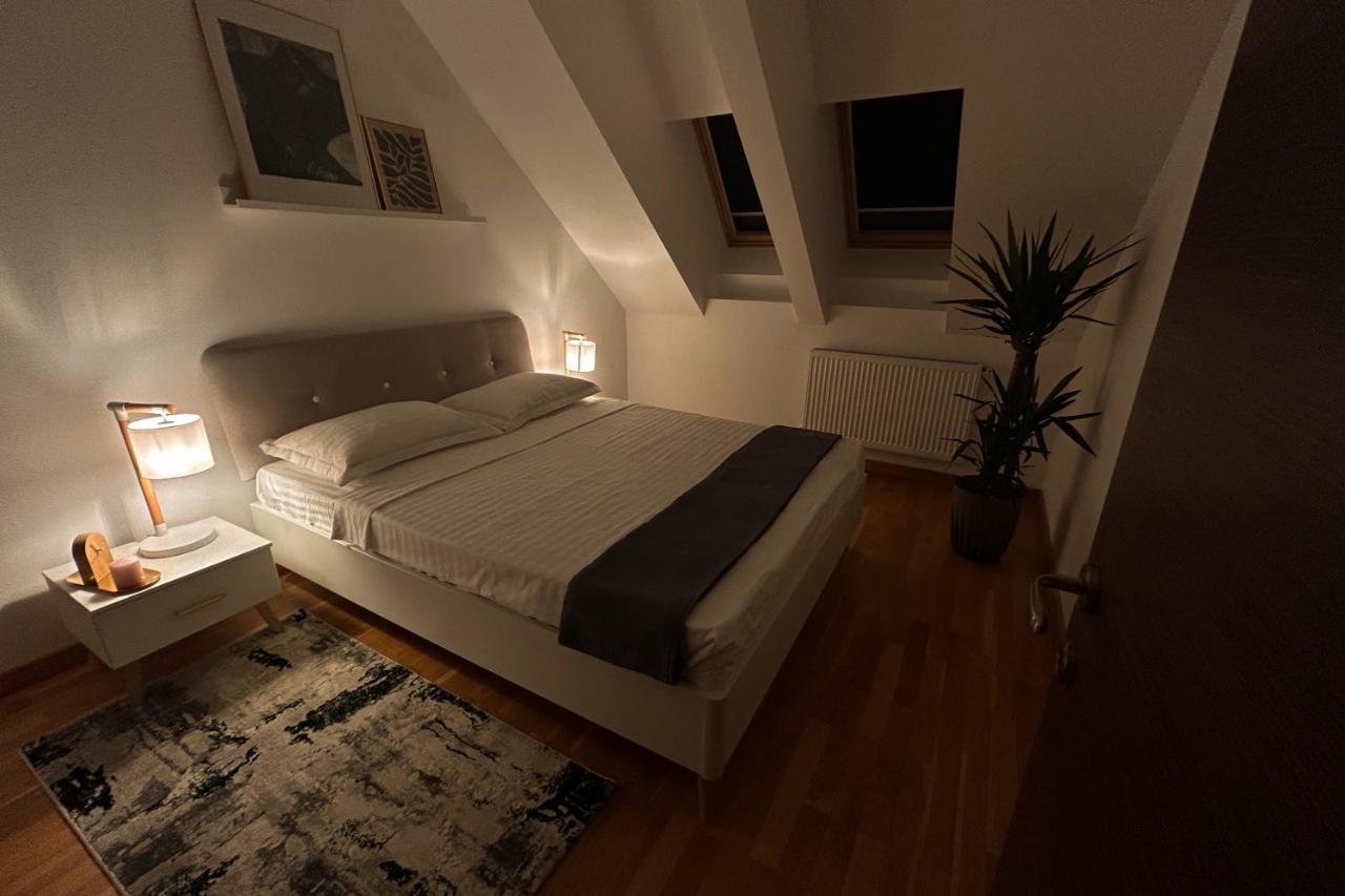 Downtown C22 Appartement Boekarest Buitenkant foto