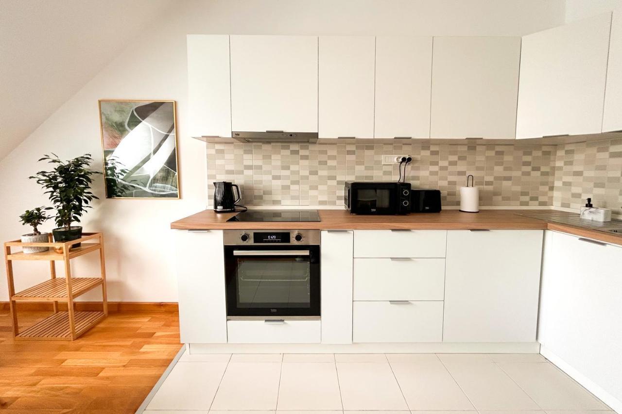 Downtown C22 Appartement Boekarest Buitenkant foto